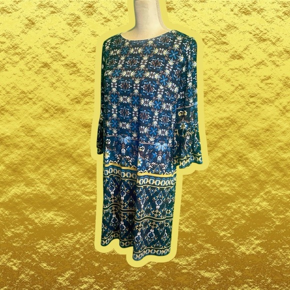 Maggy London Blue Kaleidoscope Paisley Print Bell Sleeve Shift Dress Size 8 - Picture 4 of 14